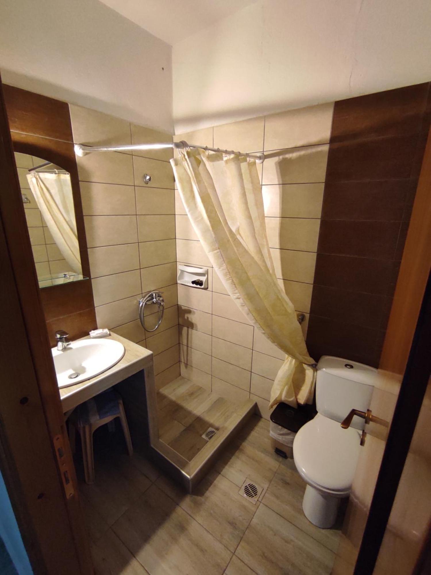 Ενοικιαζόμενα Δωμάτια Ενιπεύς- Rooms Enipeas Litochoro Exterior photo